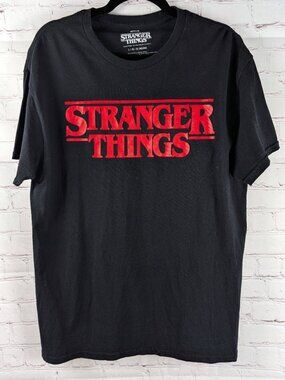 Stranger Things Logo Graphic Tee L